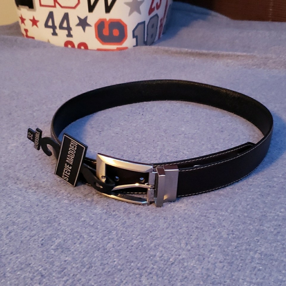 Steve Madden Reversible Belt